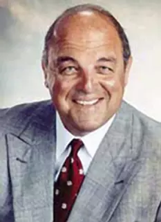 Barry Alvarez Agent