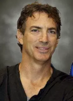 Joe Sakic Agent