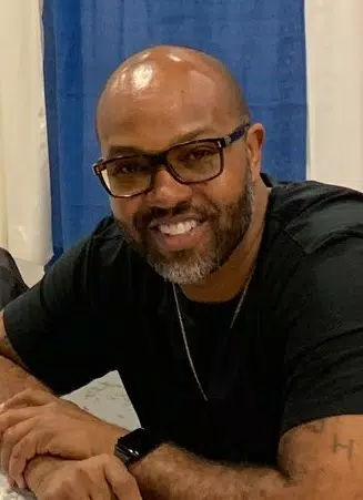 Torry Holt Agent