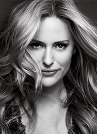 Aimee Mullins Speaker Profile