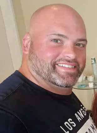 Andrew Whitworth Agent