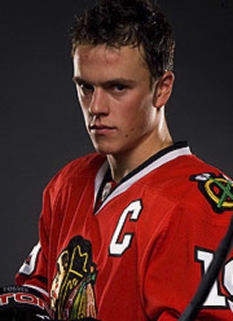 Jonathan Toews and Other NHL Hockey Players From UND - HowTheyPlay